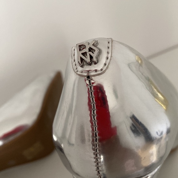 DKNY silver open toe silver heels-BNIB - Picture 5 of 10